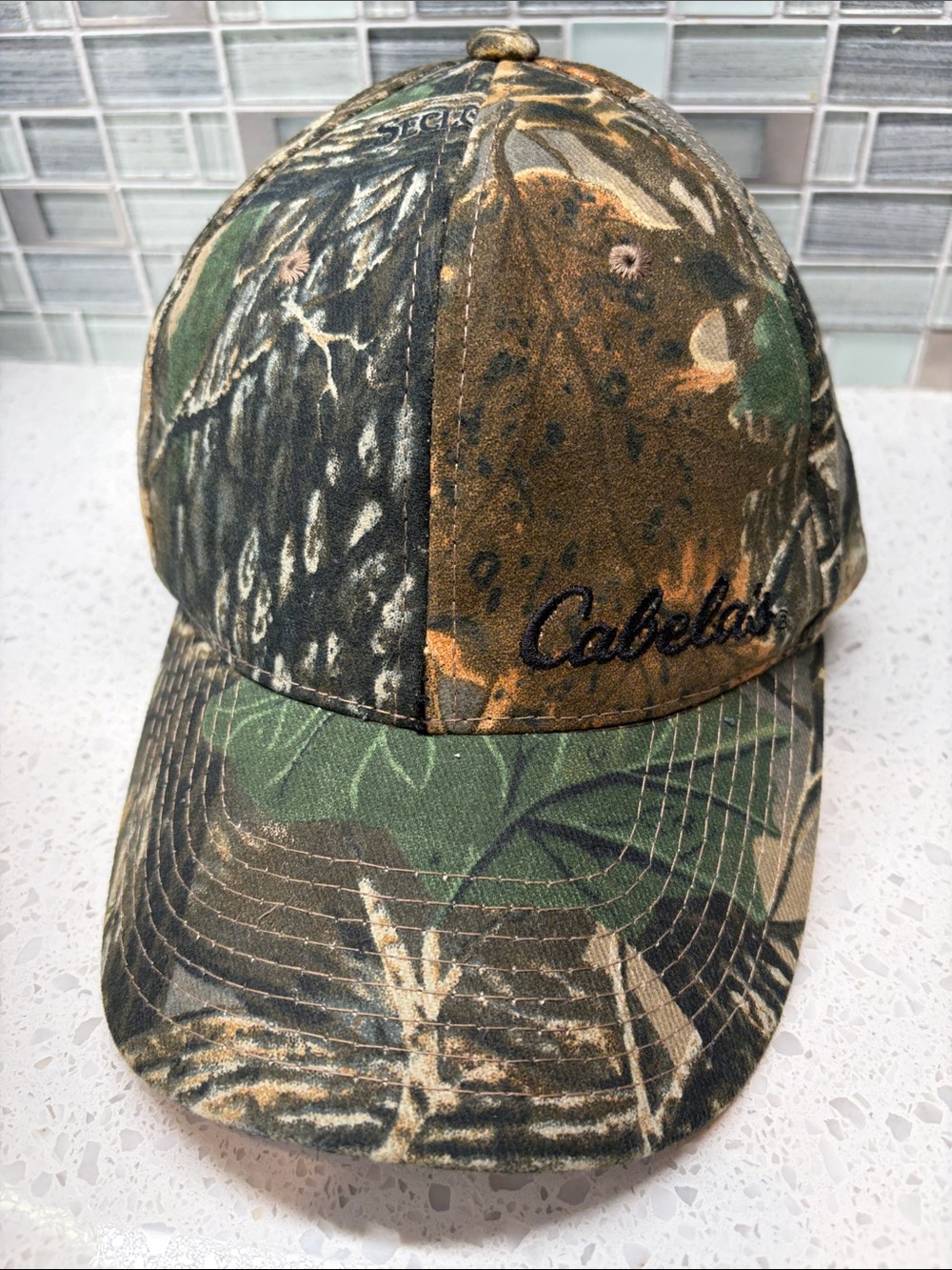 Cabela’s Seclusion 3D Camo Adjustable Strap-back Baseball Hat